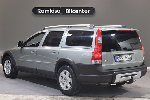 Volvo XC70 9 of 18