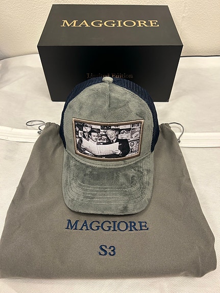 Product image 18 of 32