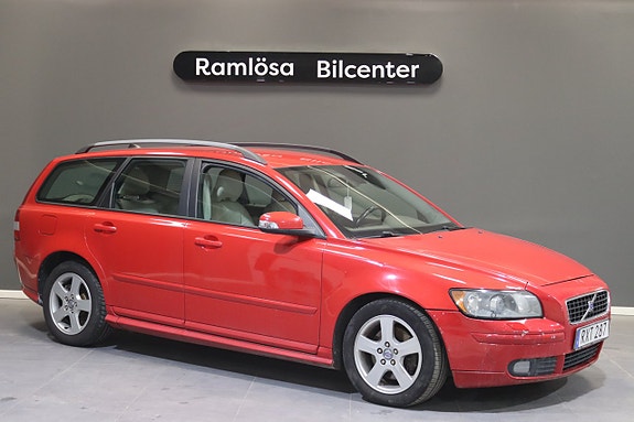 Volvo V50 5 of 19