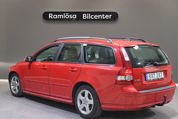 Volvo V50 9 of 19