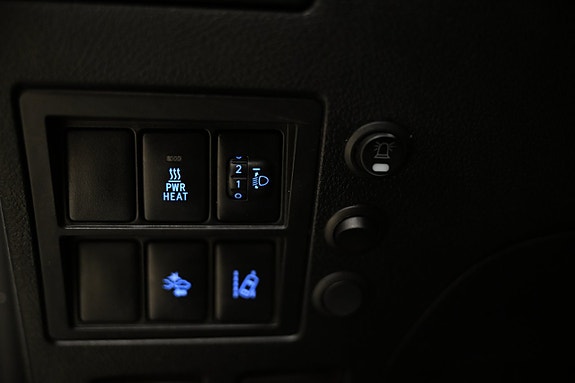 Toyota HiLux 22 of 29