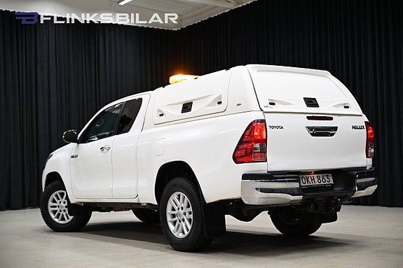 Toyota HiLux 6 of 29