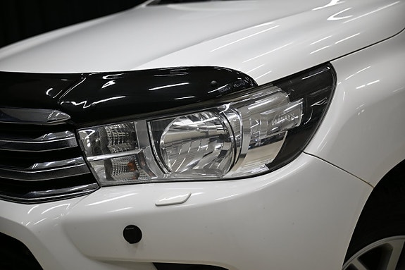 Toyota HiLux 5 of 29