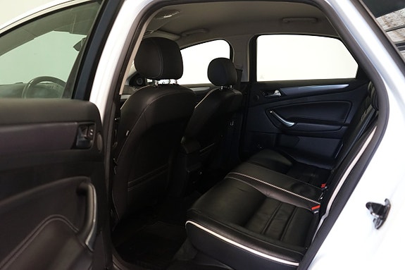 Ford Mondeo 11 of 13