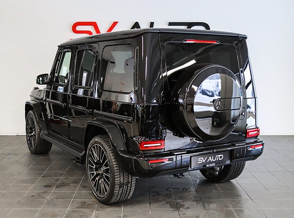 Mercedes-Benz G63 4 of 5