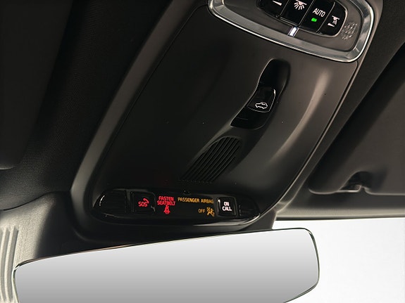 Volvo XC60 16 of 29