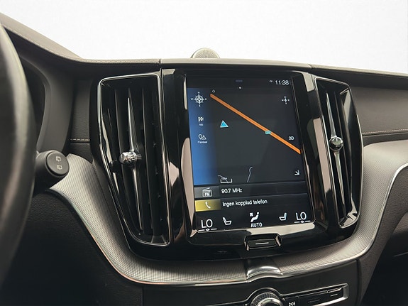 Volvo XC60 23 of 29
