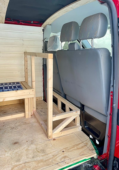 Volkswagen Transporter 3 of 5
