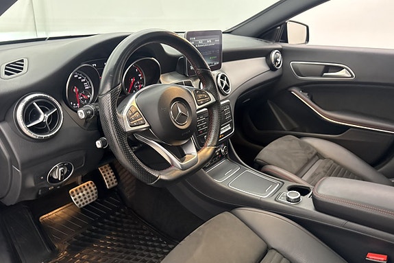 Mercedes-Benz CLA220 d 10 of 26