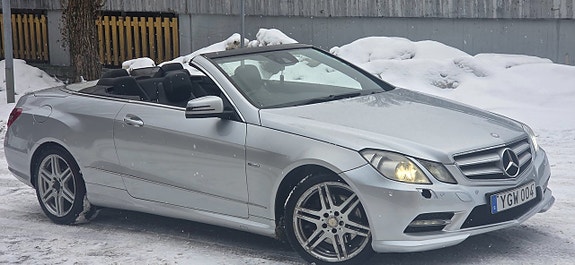 Mercedes-Benz E350 10 of 27