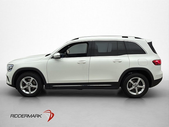 Mercedes-Benz GLB200 4 of 5