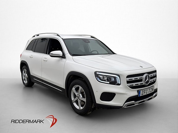 Mercedes-Benz GLB200 3 of 30
