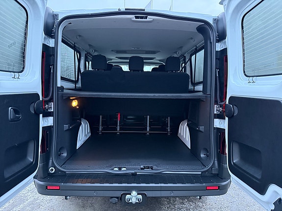 Nissan Primastar 9 of 15