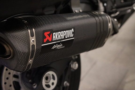 Kawasaki Ninja Z1000SX Inkl. Akrapovic 9 of 11
