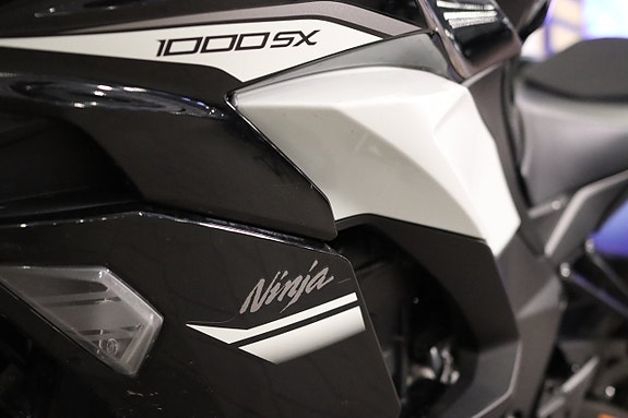 Kawasaki Ninja Z1000SX Inkl. Akrapovic 10 of 11