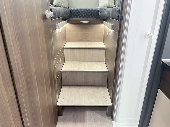 Adria MATRIX SUPREME 670 SL (ALDE+ASP+LP2+Aut 180hk+Heavy+5 bält) 19 of 27