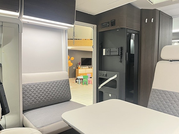 Adria MATRIX SUPREME 670 SL (ALDE+ASP+LP2+Aut 180hk+Heavy+5 bält) 13 of 27