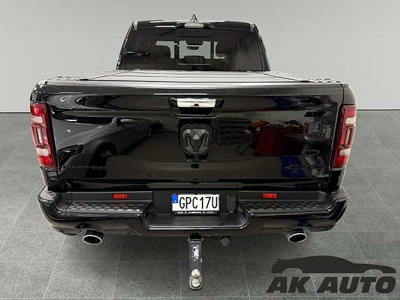 Dodge RAM 1500 3 of 10