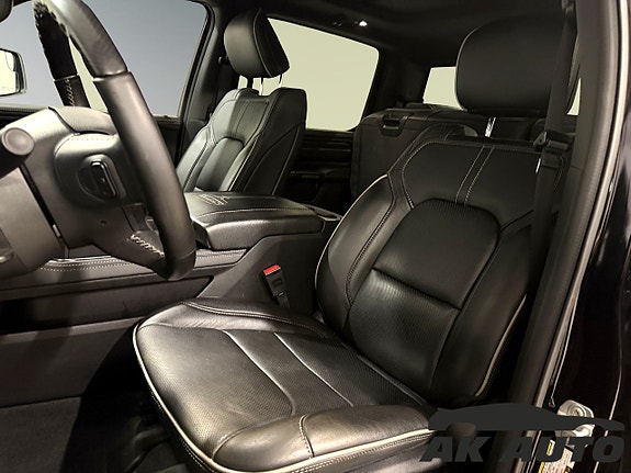 Dodge RAM 1500 7 of 10