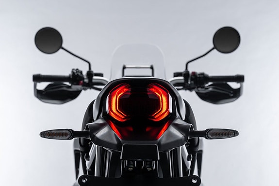 Ducati Desert X Nyhet! Finns i butik 12 of 17