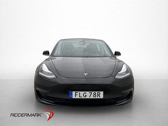 Tesla Model 3 3 of 5