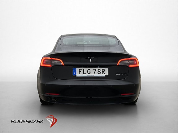 Tesla Model 3 8 of 30