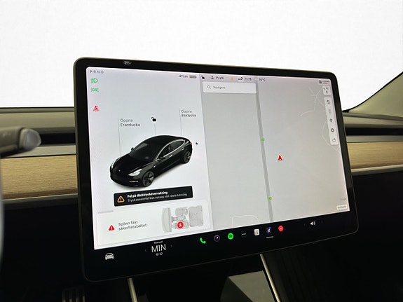 Tesla Model 3 17 of 30