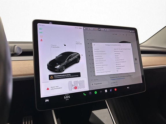Tesla Model 3 23 of 30
