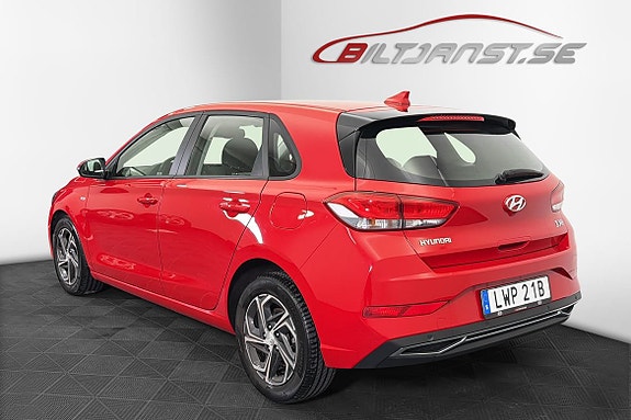 Hyundai i30 3 of 13