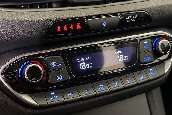 Hyundai i30 9 of 13