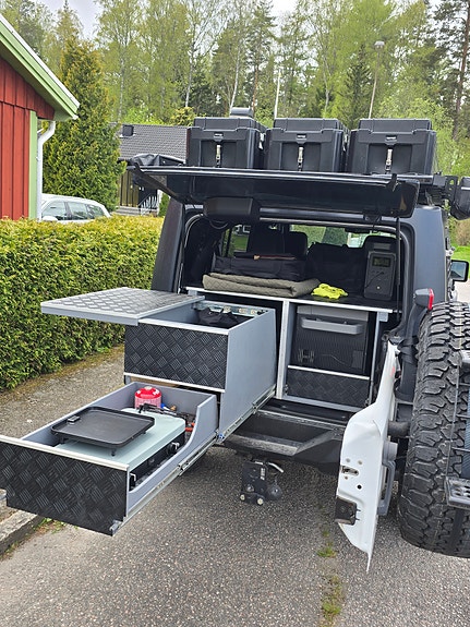Jeep Wrangler 5 of 13
