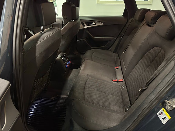Audi A6 8 of 17