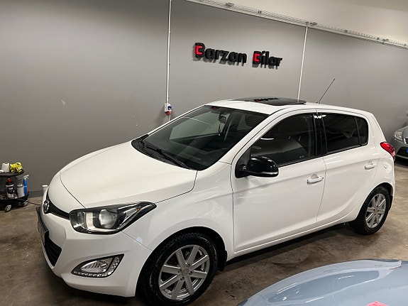 Hyundai i20 12 of 22
