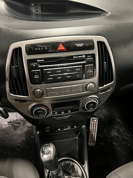 Hyundai i20 20 of 22