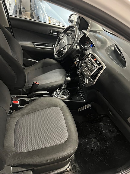 Hyundai i20 22 of 22