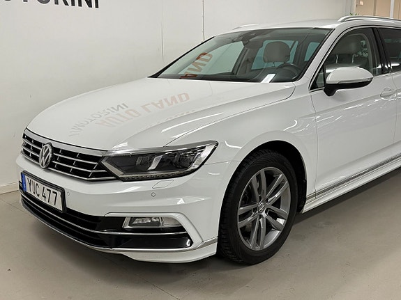 Volkswagen Passat 2 of 5