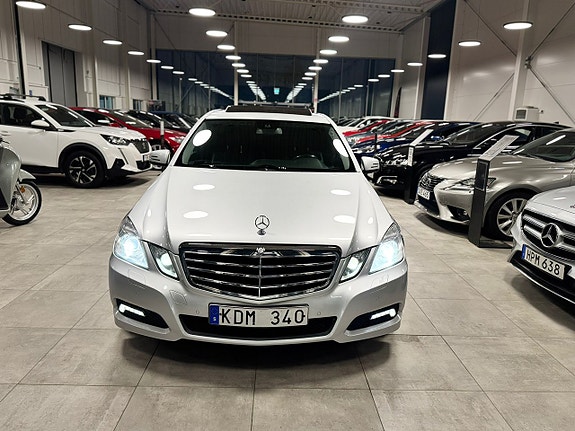 Mercedes-Benz E250 2 of 18