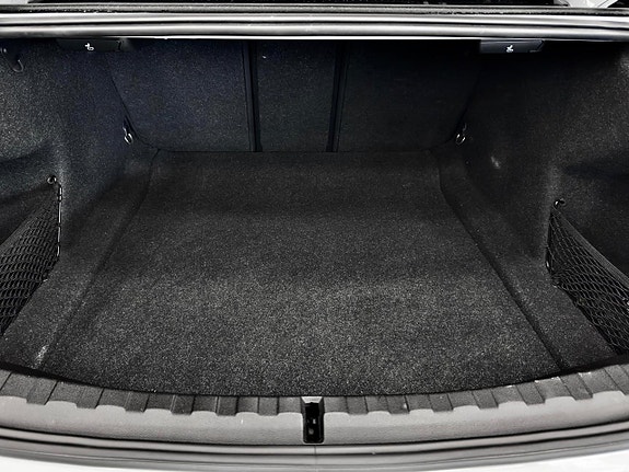 BMW 320 15 of 30