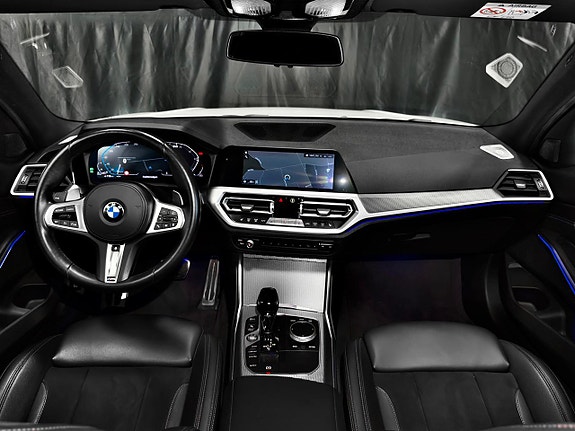 BMW 320 19 of 30