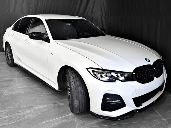 BMW 320 4 of 30