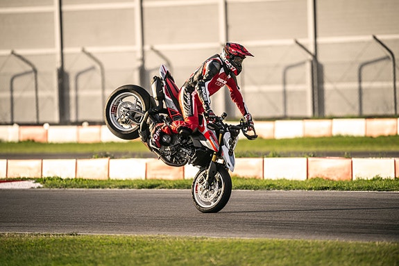 Ducati Hypermotard V2 SP NYHET! Förbeställ idag! 4 of 5