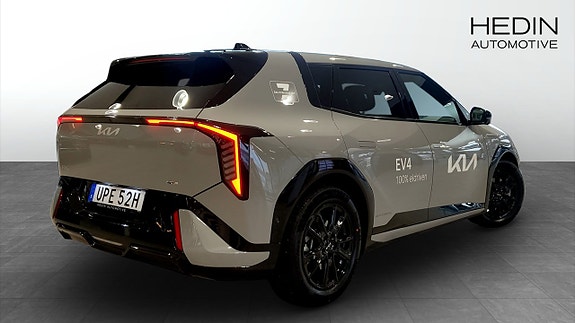 Kia EV4 2 of 13