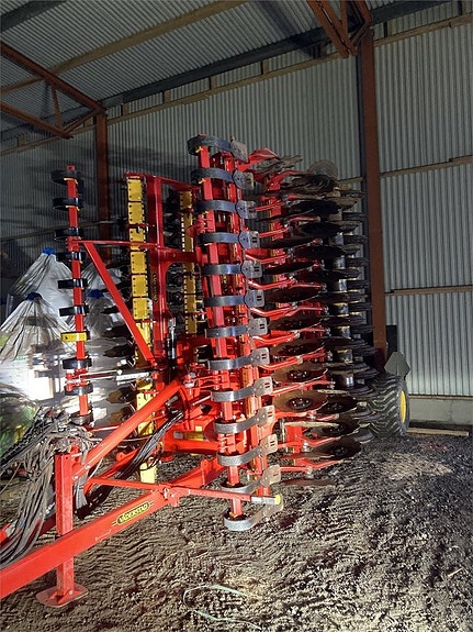 Väderstad XL625 CARRIER