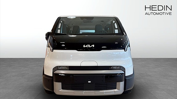 Kia PV5 2 of 12