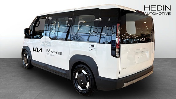 Kia PV5 6 of 12