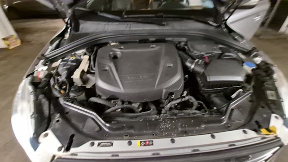 Volvo XC60 11 of 17