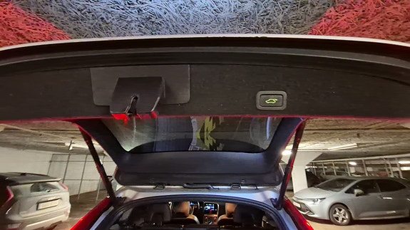 Volvo XC60 14 of 17