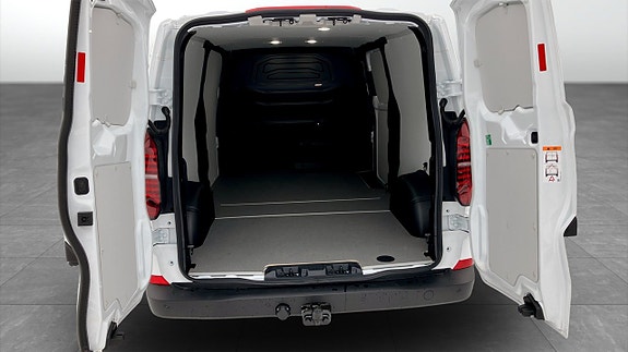 Volkswagen Transporter 12 of 12