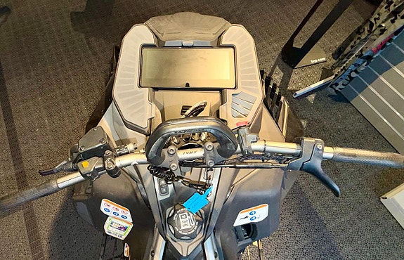 Lynx Shredder RE 850 Turbo R 3700 10,25" display - Demomaskin 4 of 4