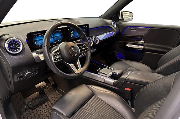 Mercedes-Benz EQB300 12 of 17